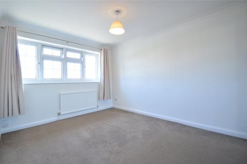 3 bedroom terraced house to rent, Cookham Road, Maidenhead, Berkshire, SL6