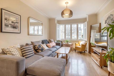 3 Grena Gardens, Richmond, TW9 1XP