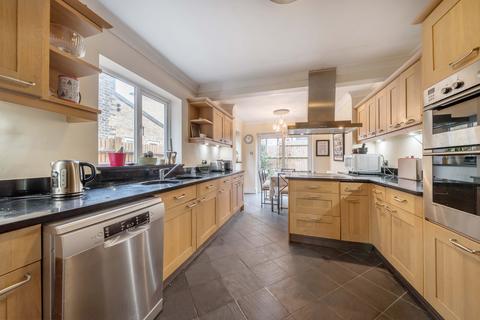 3 Grena Gardens, Richmond, TW9 1XP
