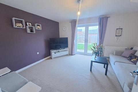 2 bedroom semi-detached house to rent, Barn Owl Road, Hallam Fields, Birstall, Leicester LE4