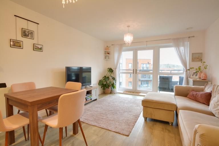 Lounge/Diner/Kitchen