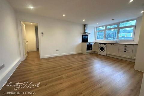 3 bedroom flat to rent, Glanville Road, London