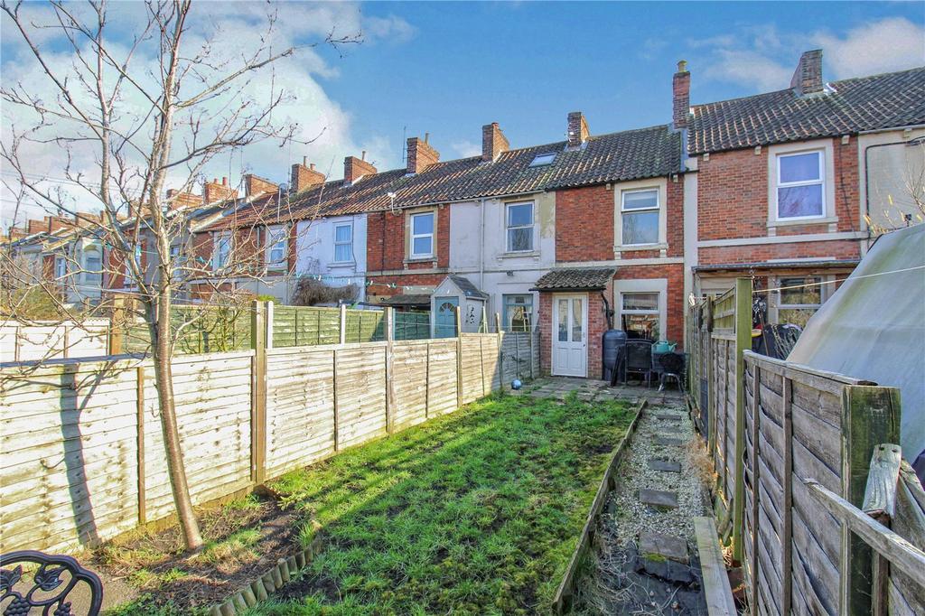 Bond Street Buildings, Trowbridge 2 bed terraced house £175,000