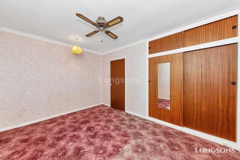 20 Bellmere Way, Saham Toney, Thetford, IP25 7HA