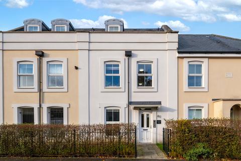 Warren Road, Reigate, RH2