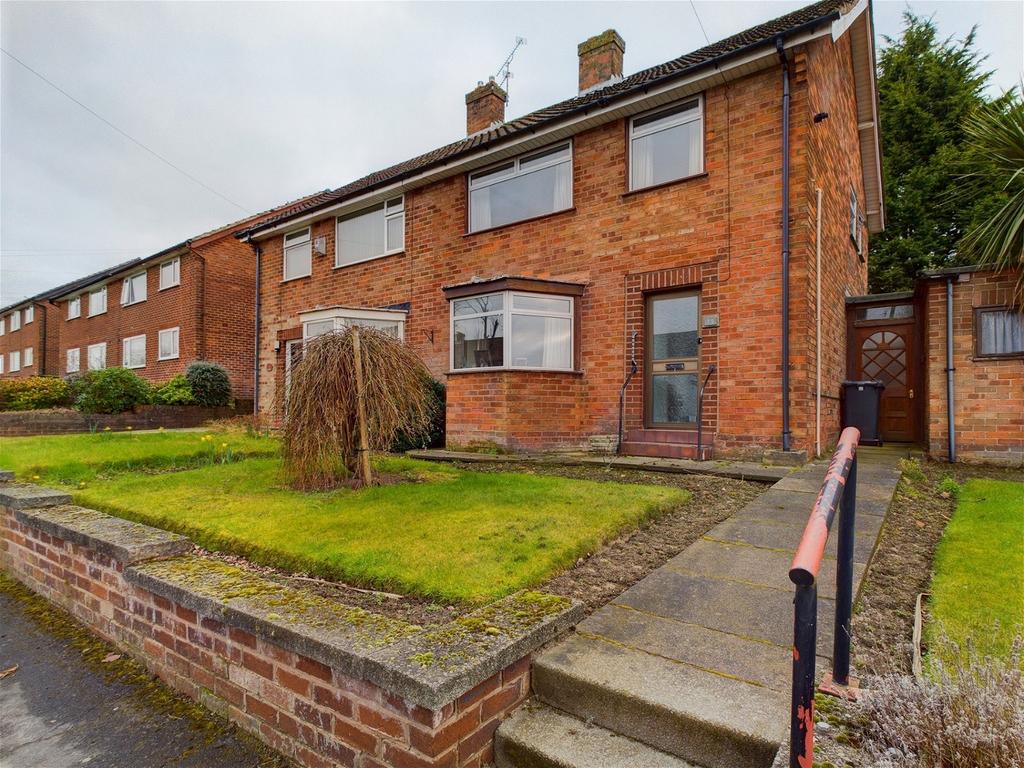 Rothwell Drive, Aughton, Ormskirk, L39 5AN 3 bed semidetached house