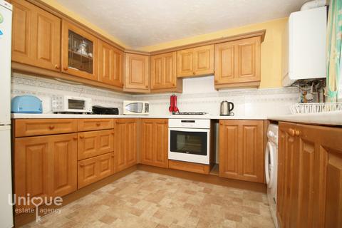 1 Chirk Drive, Thornton-cleveleys, FY5 4FG