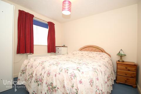 1 Chirk Drive, Thornton-cleveleys, FY5 4FG