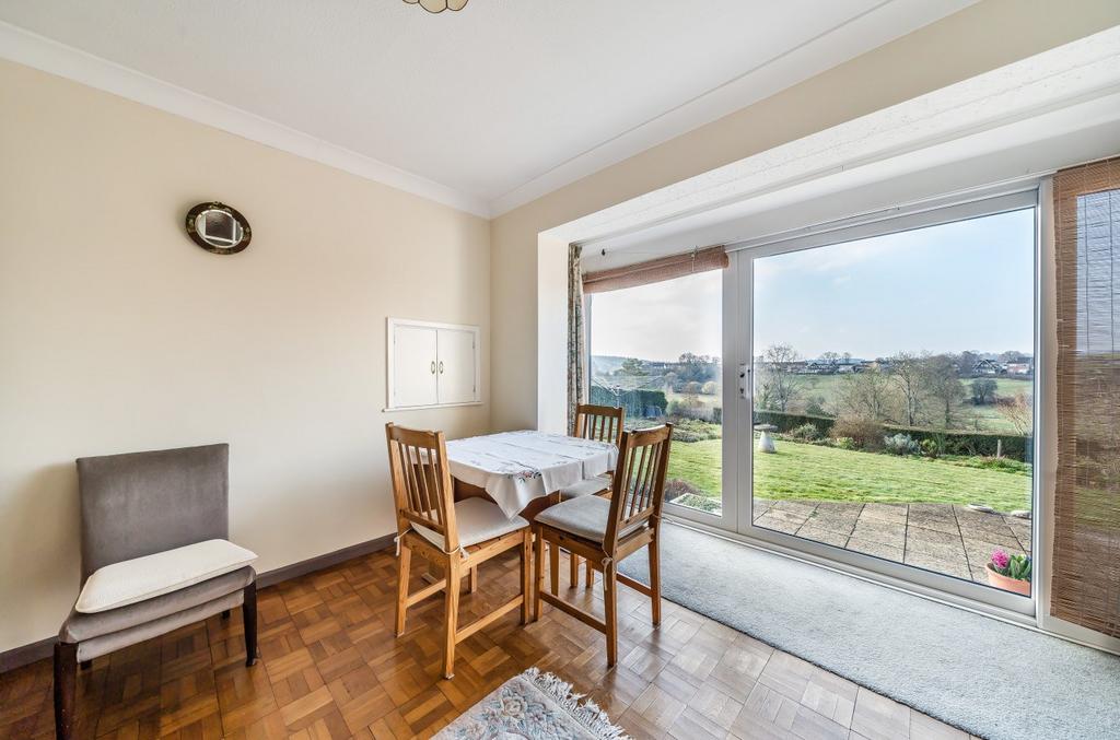 Plants Green, Warminster, BA12 2 bed bungalow for sale £385,000