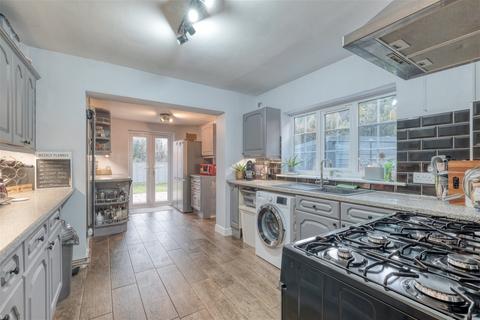 236 Birmingham Road, Redditch, B97 6EL