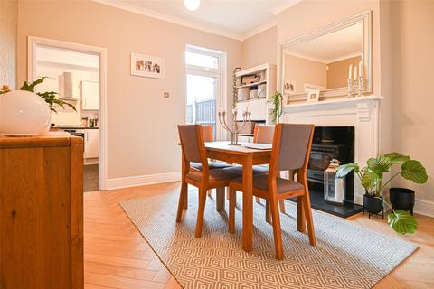 18 Bishopton Road, Smethwick, B67 5DS