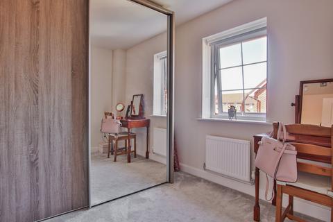 9 Airedale Drive, Brough, HU15 1US