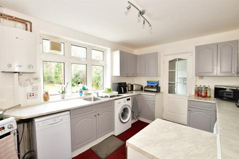 88 Copthorne Road, Felbridge, East Grinstead, RH19 2NU