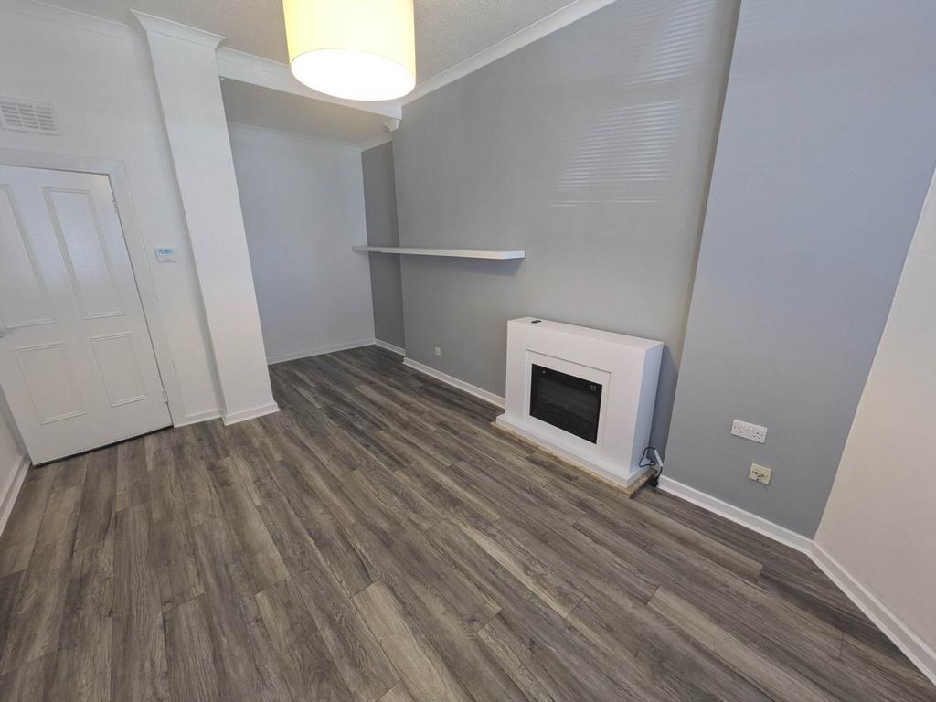Apartment in Glasgow - View 3