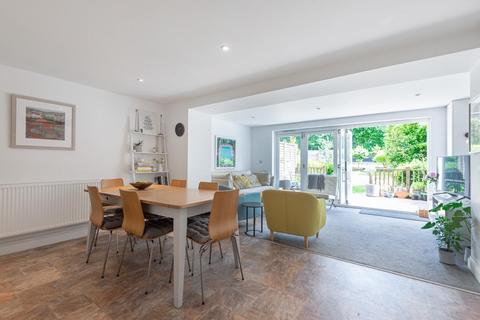 Flat 2, 49 Shortlands Road, Bromley, BR2 0JJ