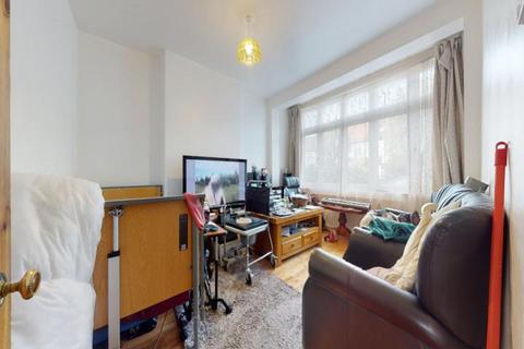 3 bedroom house for sale, Northborough Road, London, SW16