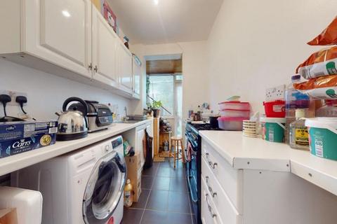 3 bedroom house for sale, Northborough Road, London, SW16