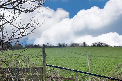 8 Dipe Lane, West Boldon, East Boldon, NE36 0PX
