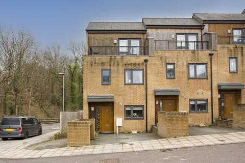 25 Emerald Walk, Tunbridge Wells, TN2 3FA