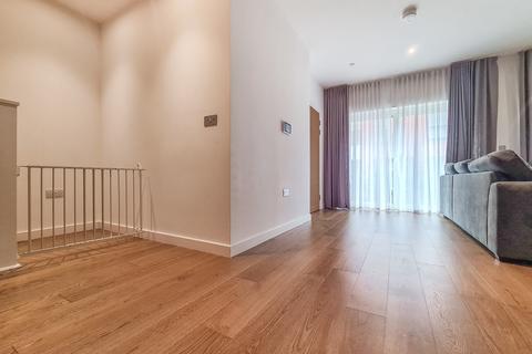3 bedroom townhouse to rent - Felar Walk, Colindale, London, NW9