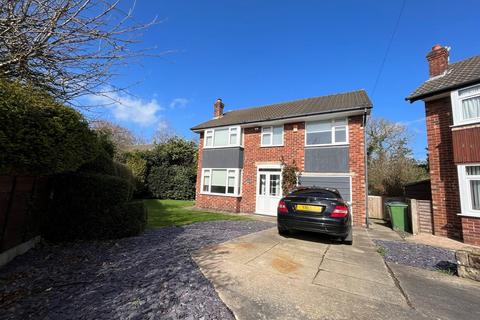 4 bedroom detached house to rent, Manley Grove, Bramhall