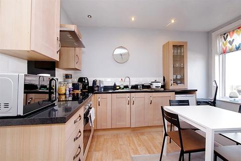 1 bedroom flat for sale - Dragon Road, Harrogate, North Yorkshire, HG1