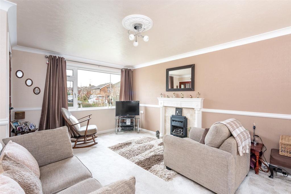 The Gills, Otley, West Yorkshire, LS21 3 bed semidetached house for