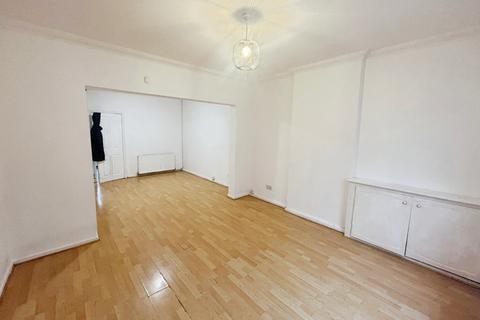2 bedroom terraced house to rent, Garden Street, Eccles, Manchester, Greater Manchester, M30