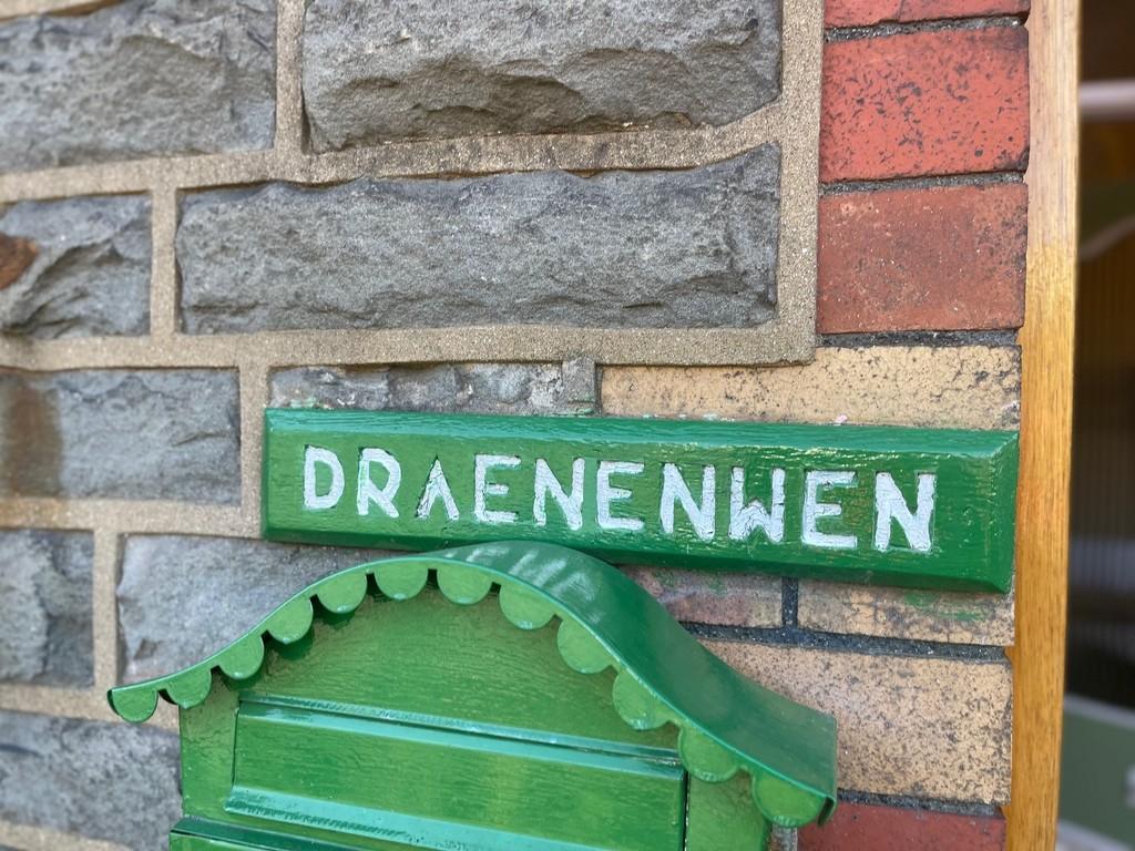 Glancynon Terrace, Abercynon 2 bed semidetached house £140,000