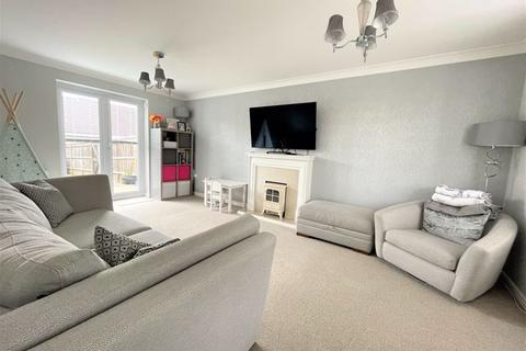 77 Fawn Crescent, Hedge End, Southampton, SO30 2QD