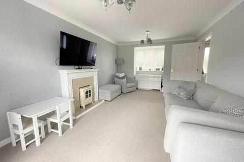 77 Fawn Crescent, Hedge End, Southampton, SO30 2QD