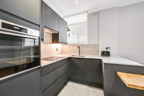 1 bedroom flat to rent, Onslow Square, South Kensington, London