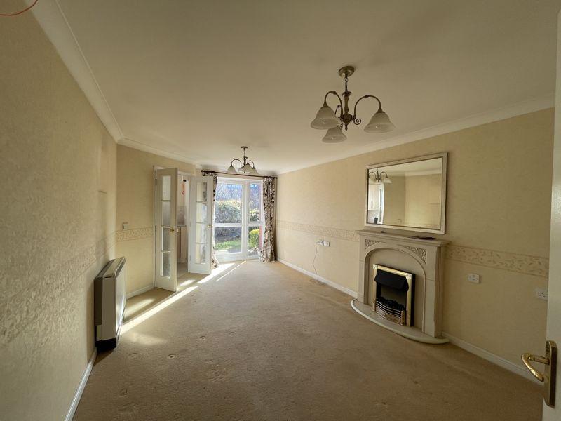 Croxall Court, Leighswood Road, Aldridge, Walsall, WS9 8AB 2 bed