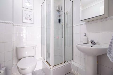 15 Applecross Close, Rochester, ME1 1SQ