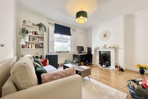 1 bedroom apartment to rent, Warneford Street, E9