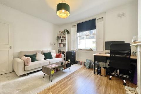 1 bedroom apartment to rent, Warneford Street, E9