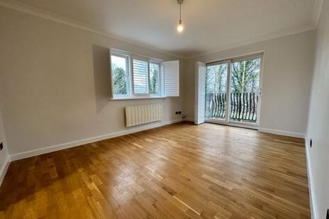 2 bedroom apartment to rent - Birchend Close, South Croydon