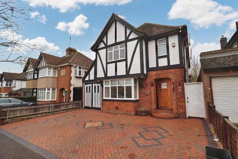 4 bedroom detached house for sale, Marston Gardens, Old Bedford Road Area, Luton, Bedfordshire, LU2 7DU