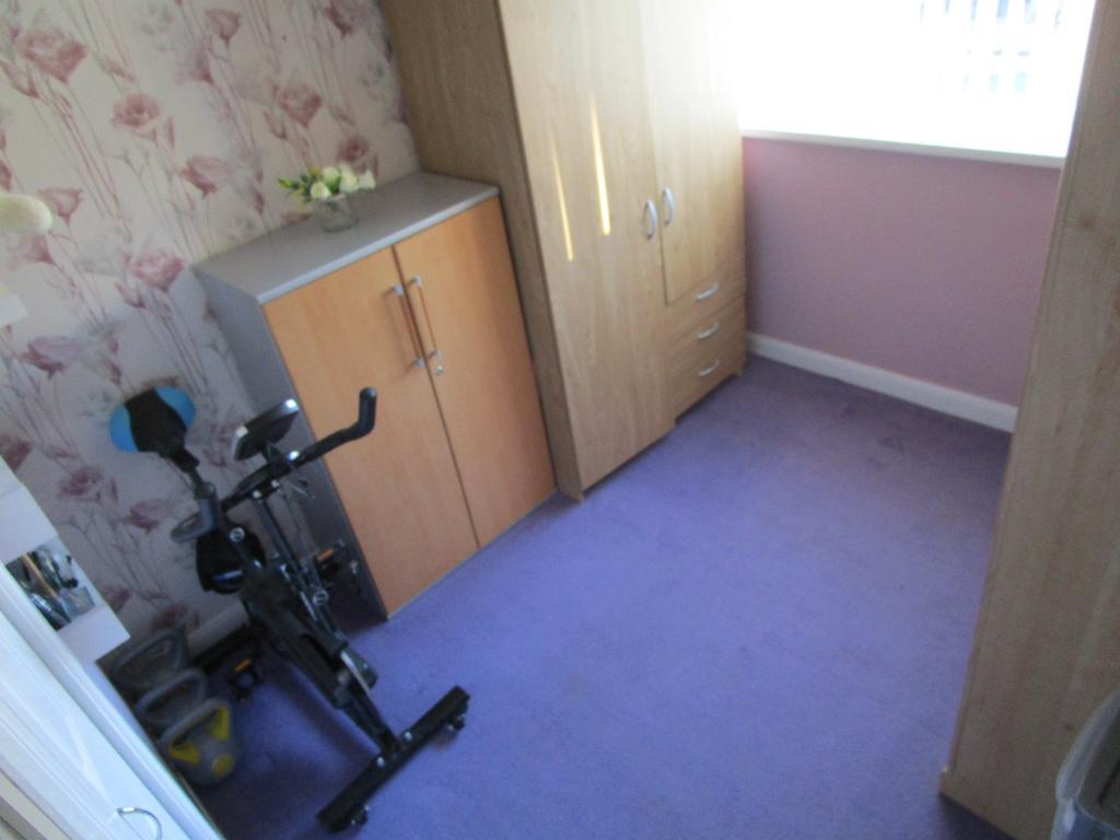 Bedroom 3 (small dble/good sized single)