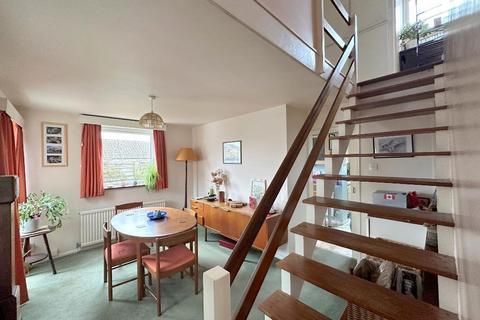 12 Aragon Road, Ampthill, Bedford, MK45 2TL