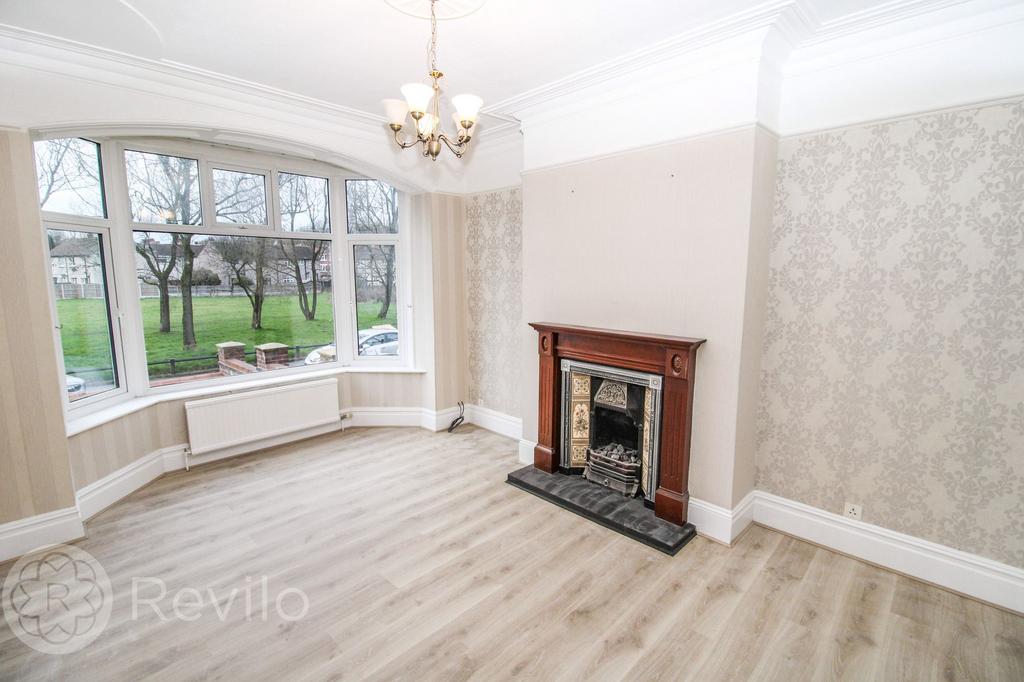 Manley Road, Rochdale, OL11 4 bed semidetached house for sale £245,000
