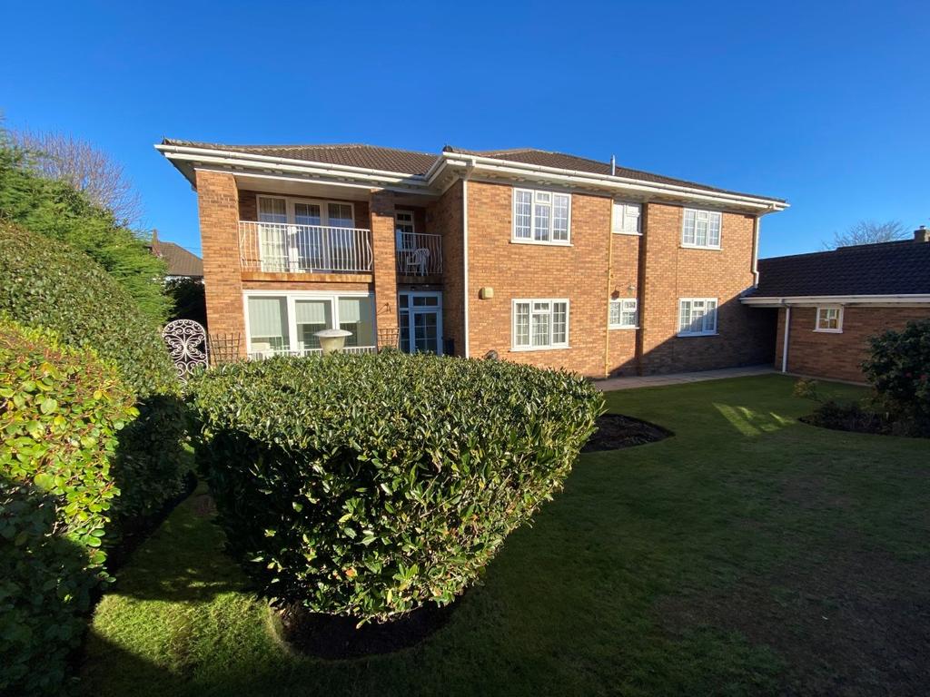 8 Old Town Lane, Formby, Liverpool, L37 2 bed apartment £350,000