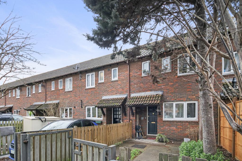 Greenham Close, London SE1 3 bed terraced house for sale £920,000