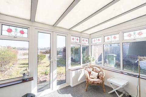 32 Ashway, Corringham, Stanford-le-hope, SS17 9EB