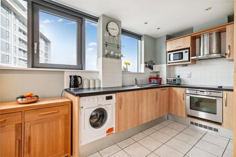 3 bedroom penthouse for sale, Hardwicks Square, London, SW18