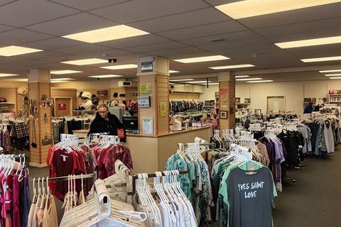 Retail property (high street) to rent - Hessle Road, Hull, East Yorkshire, HU3 3EA