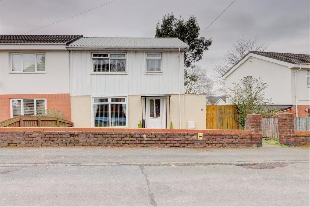Moorlands, Blackhill, Consett, DH8 3 bed semidetached house £110,000