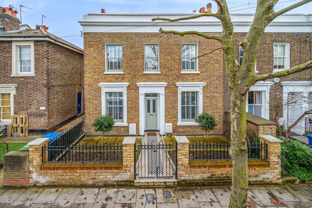 Chadwick Road, London 4 bed end of terrace house for sale £1,525,000