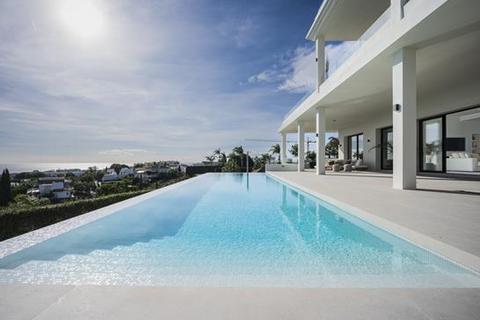 8 bedroom villa, Los Flamingos, Benahavis, Malaga, Spain