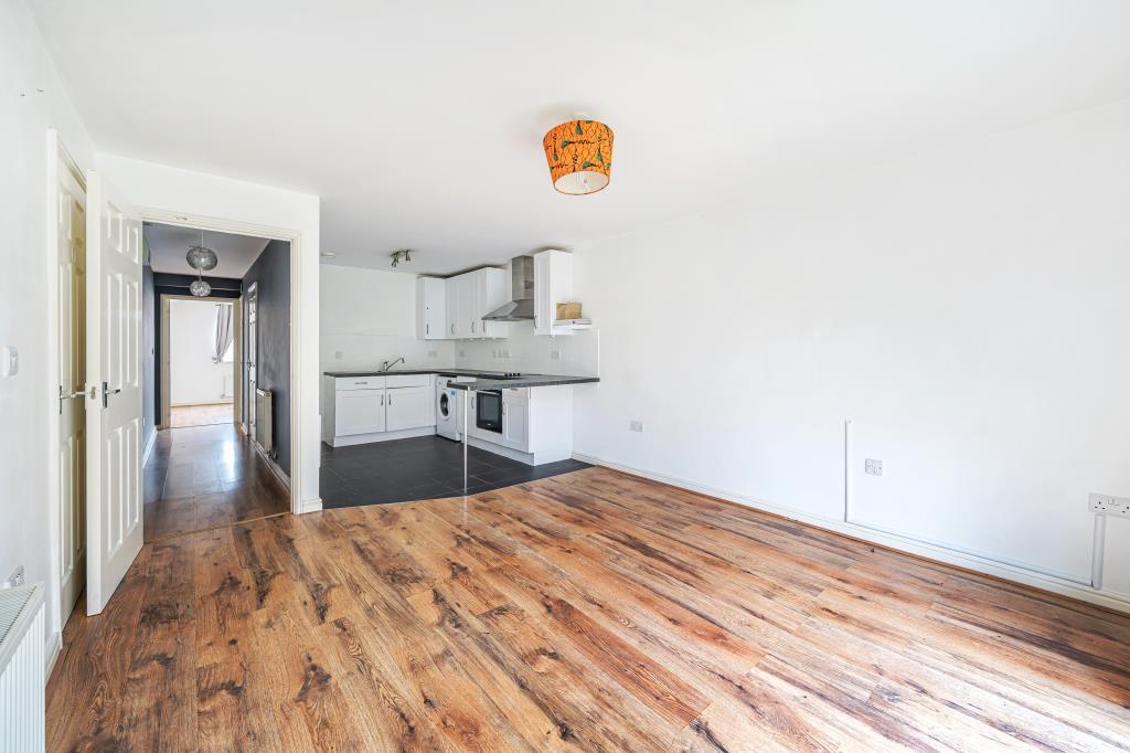 Living Room / Kitchen